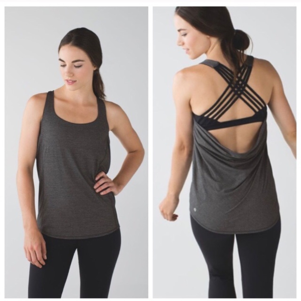 Lululemon top size 2